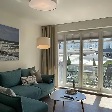 Appartementhaus Mit Balkon 300 M Bis Zum Vg Гёрен