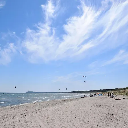 Appartementhaus Mit Balkon 300 M Bis Zum Vg Вилла Гёрен