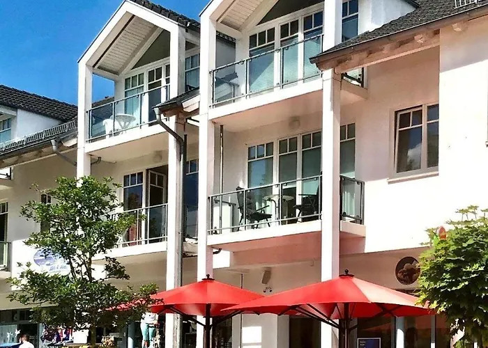 Appartementhaus Mit Balkon 300 M Bis Zum Vg * Goehren (Ruegen)