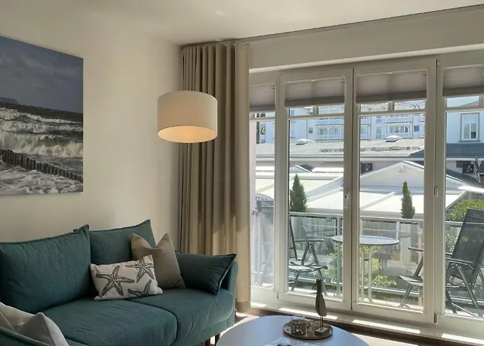 Appartementhaus Mit Balkon 300 M Bis Zum Vg Goehren (Ruegen)