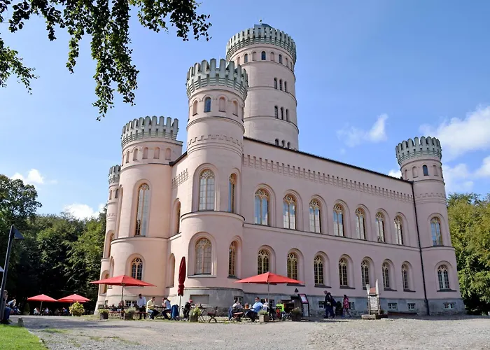 Appartementhaus Mit Balkon 300 M Bis Zum Vg Villa *