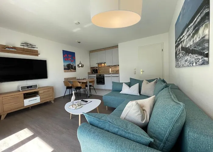 Villa Appartementhaus Mit Balkon 300 M Bis Zum Vg Goehren (Ruegen)