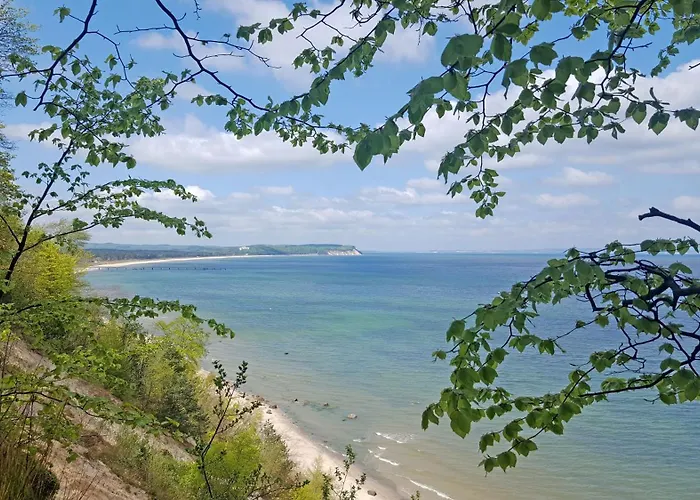 Appartementhaus Mit Balkon 300 M Bis Zum Vg *